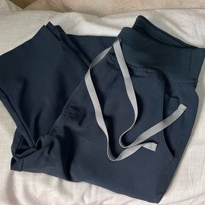 FIGS highwaisted skinny Yola (XS Tall)